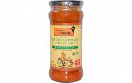 Kitchens Of India Cilantro & Tomato Cooking Sauce Bombay Kadai  Glass Jar  347 grams